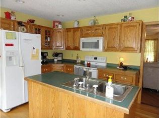 100 Speer Rd, Mercer, PA 16137