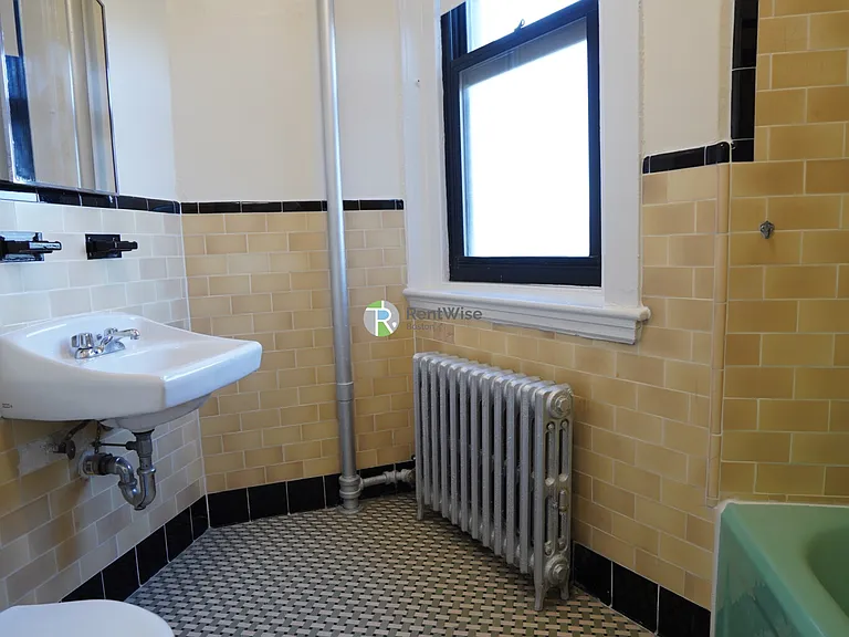504 Beacon St #31U — Photo 14