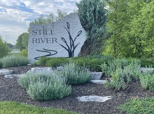 N18W24656 Still River Dr, Pewaukee, WI 53072