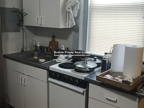 50 Charlesgate East #182 Boston - Fenway Unit Photo 2