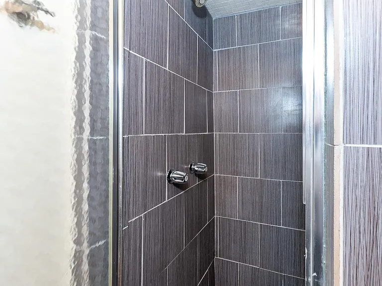 1506 Rockdale Cir #B — Photo 11