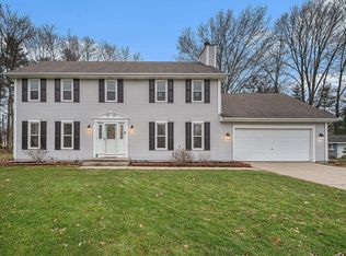 1818 Georgian Ct, South Bend, IN 46614