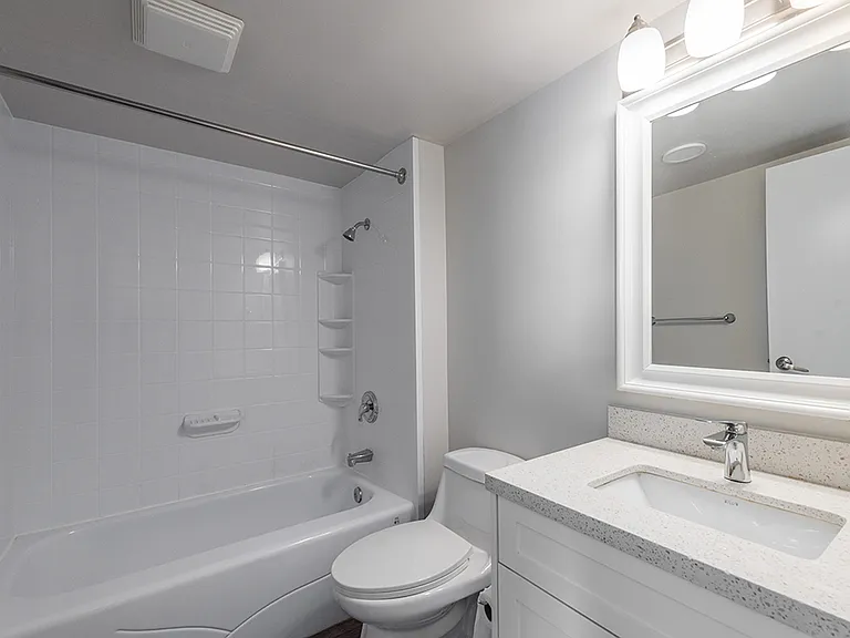 5815 Yew St — Photo 4