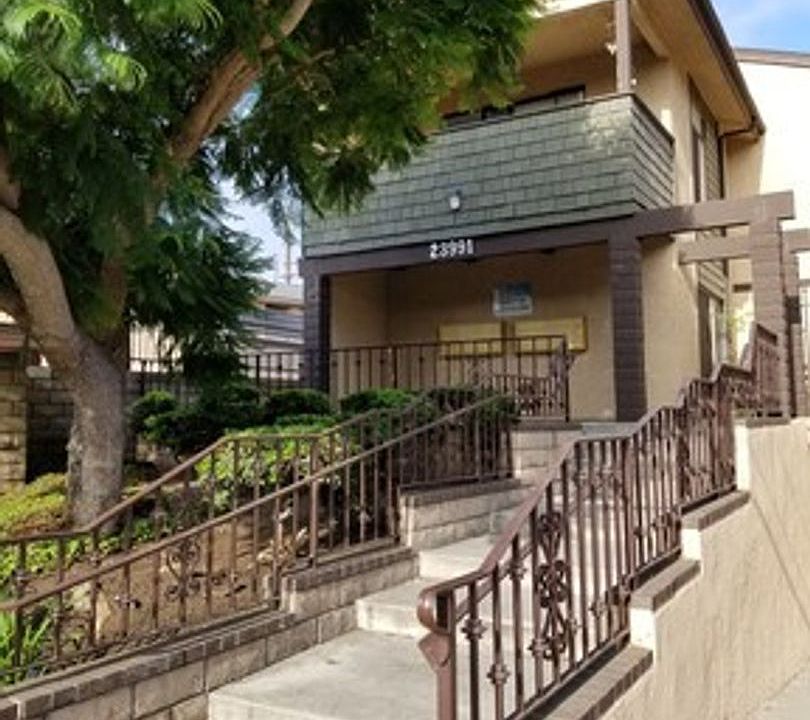 1st image of 23991 Ocean Ave APT 10