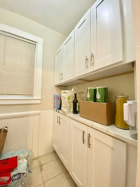3 bed, 9999 sqft, $4,000 — Photo 4