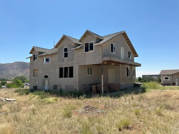 665 W Harker Ave, Colorado City, AZ 86021