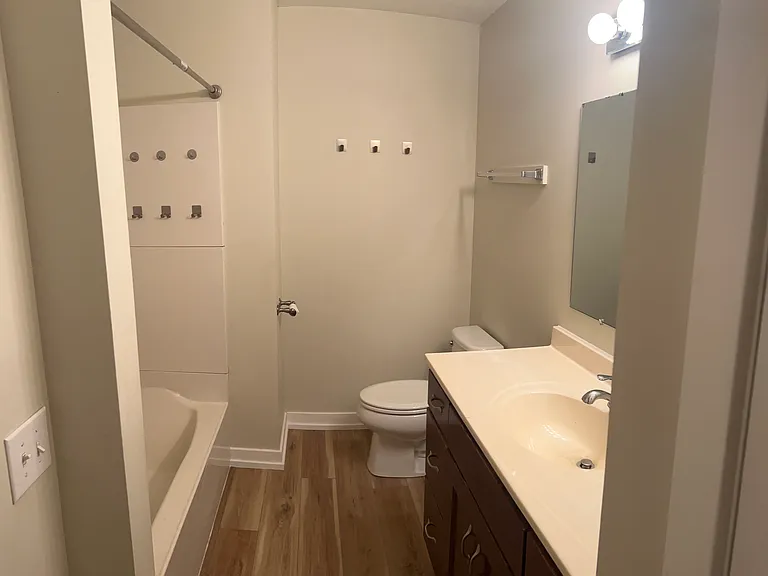 4111 Creely Ct NW — Photo 5