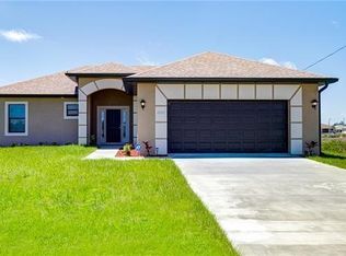 3201 45th St SW, Lehigh Acres, FL 33976