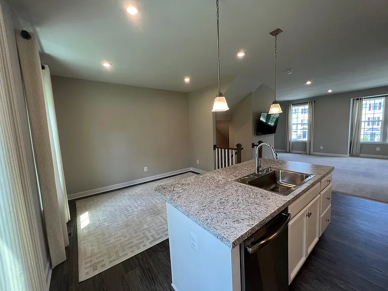 1903 Spearfish Ct — Photo 30