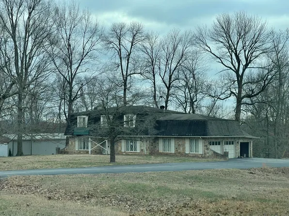 1101 Rainbow Dr, Albany, KY 42602