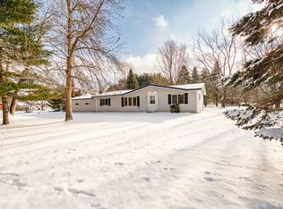 2131 Doran St, Oconto, WI 54153