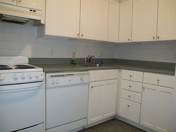 Great Storage in Kitchen