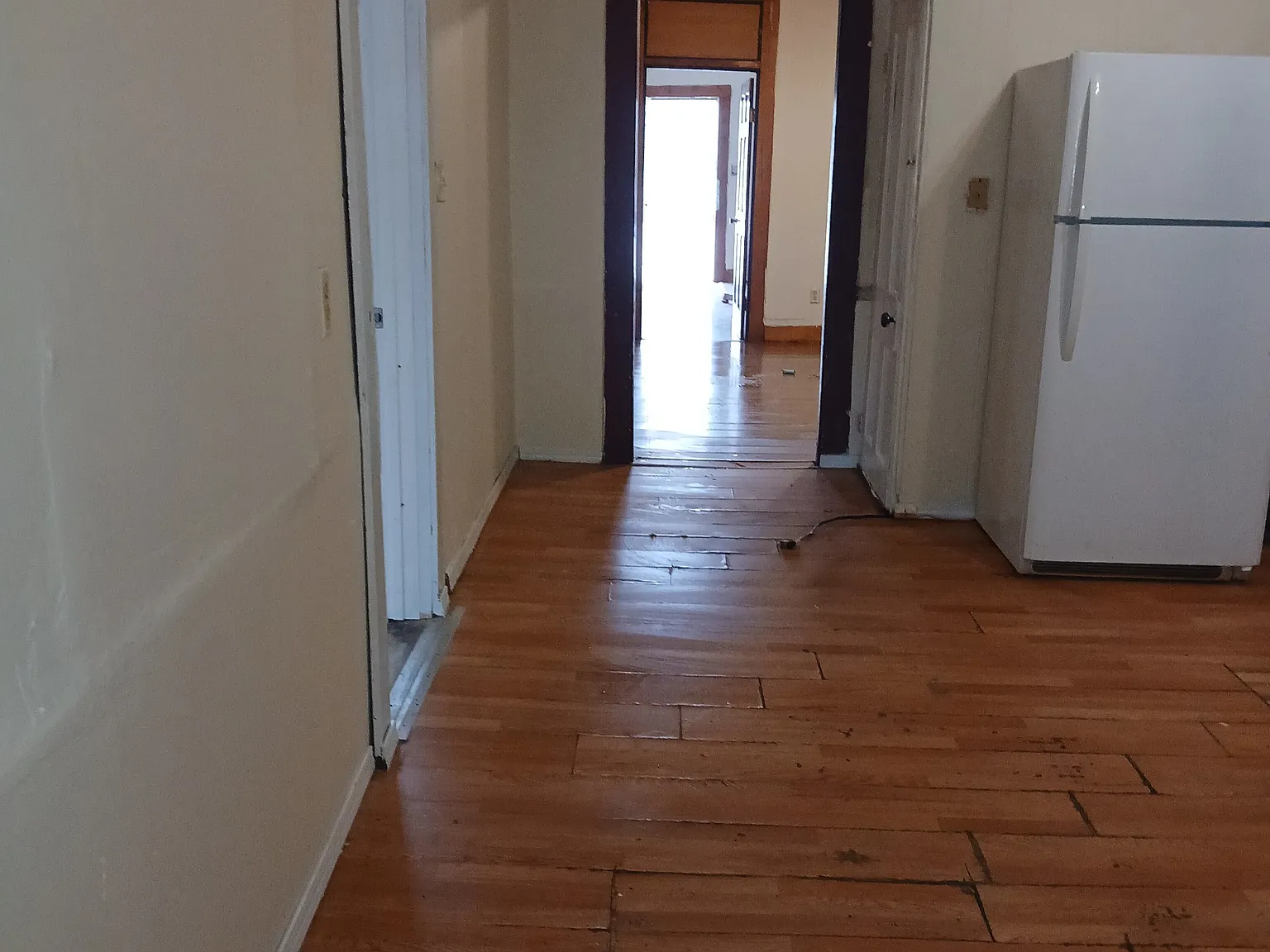 3 bed, 1500 sqft, $845 — Photo 4
