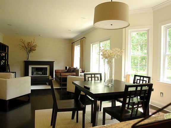 Family Room & Breakfast Area