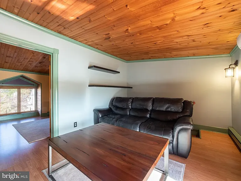 424 Main St #B — Photo 18