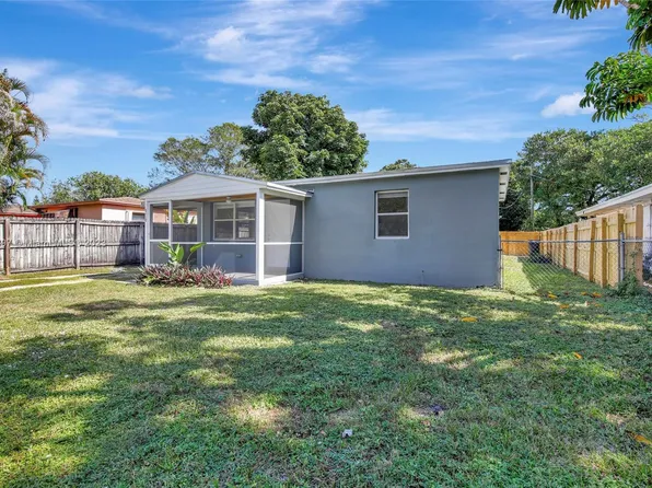 2118 SW 3rd Ter, Fort Lauderdale, FL 33315