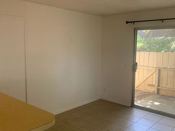 4th image of 412 Plymouth Dr APT 6