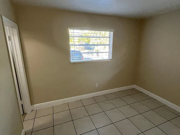 1370 NE 119th St #137008 — Photo 44