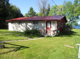 628 N West Gulliver Lake Rd, Gulliver, MI 49840