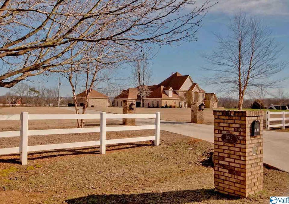 1st image of 592 Beth Rd