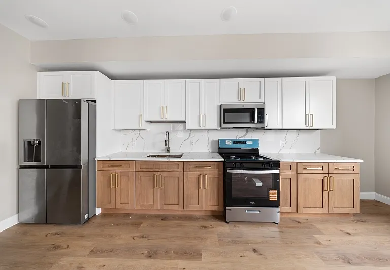 17 Wickham St #203 — Photo 1