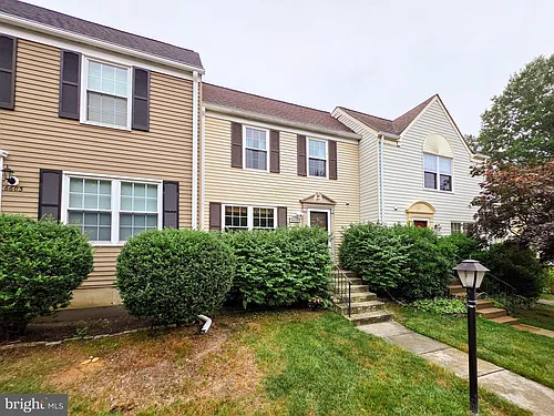 6605 Rockleigh Way Photo 1