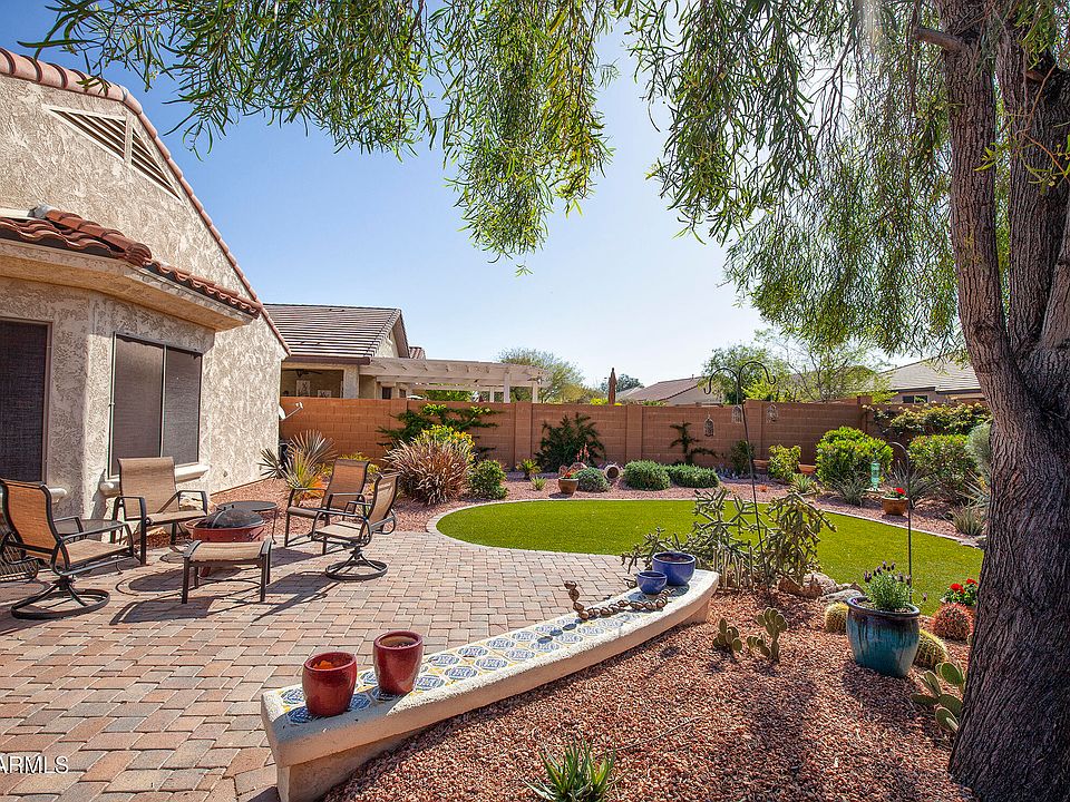 1st image of 26997 W TONOPAH Drive