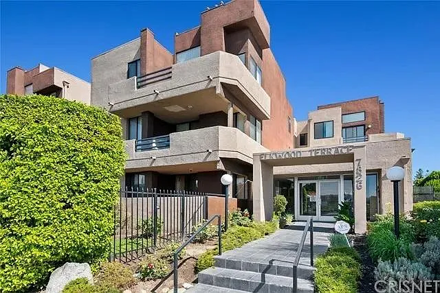 7826 Topanga Canyon Blvd #309 — Photo 1