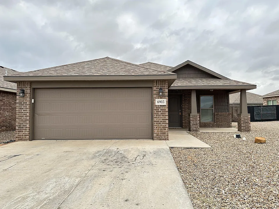 6903 Corral Dr