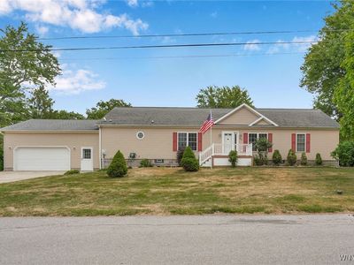 40 Washington Ave, Orchard Park, NY, 14127