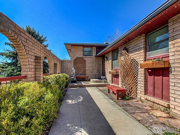 4th image of 323 Cottonwood Ct