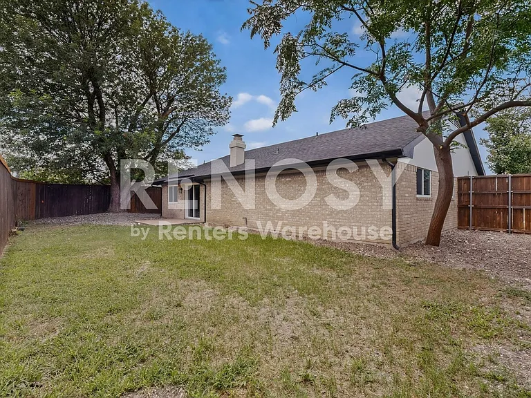 507 S Spring Creek Dr — Photo 13