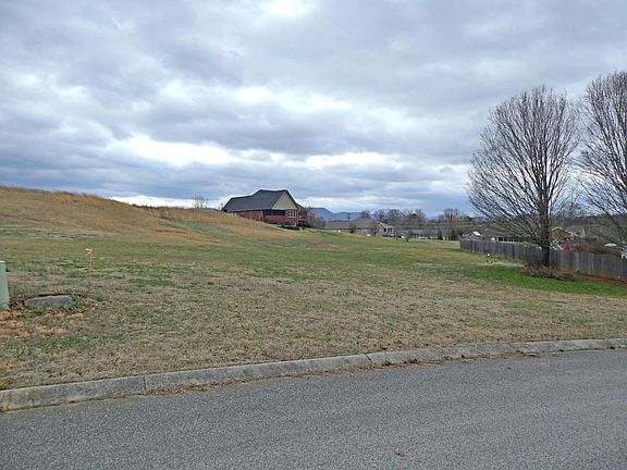 2nd image of 179 Settlers Pointe Cir Lot 15