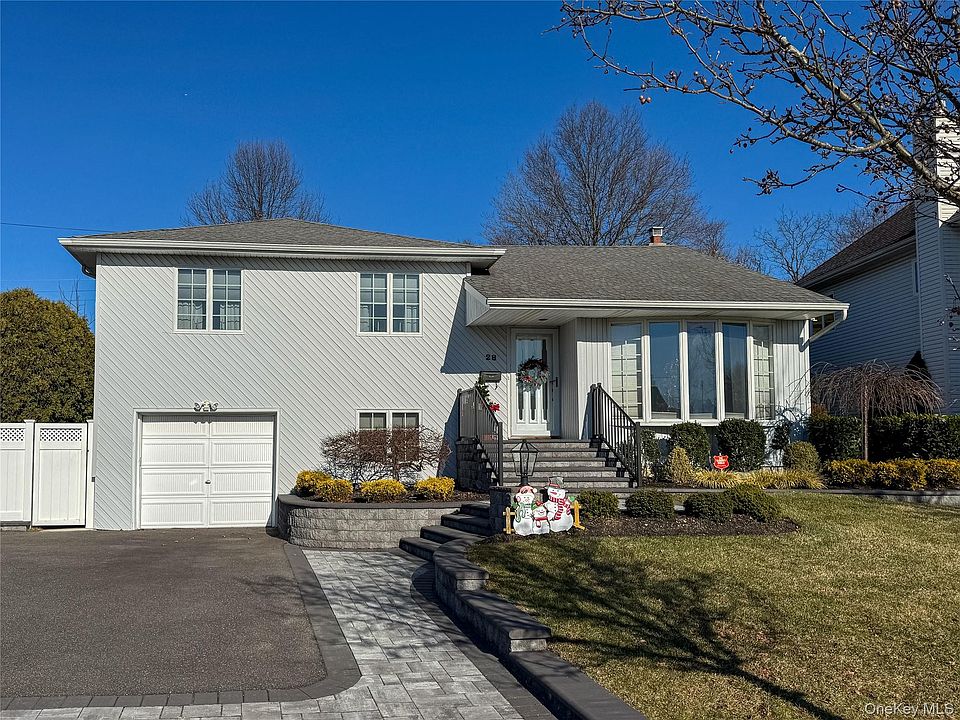 1st image of 28 Garden Circle