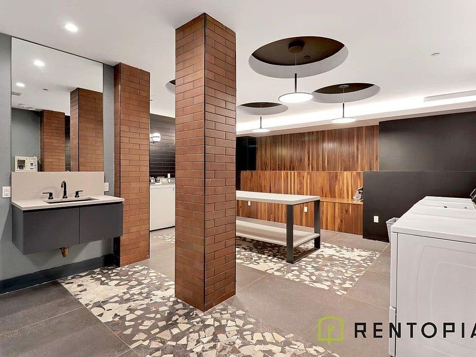 1st image of 420 Tompkins Ave #421