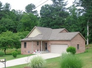 120 Sunshine Cir, Beckley, WV 25801