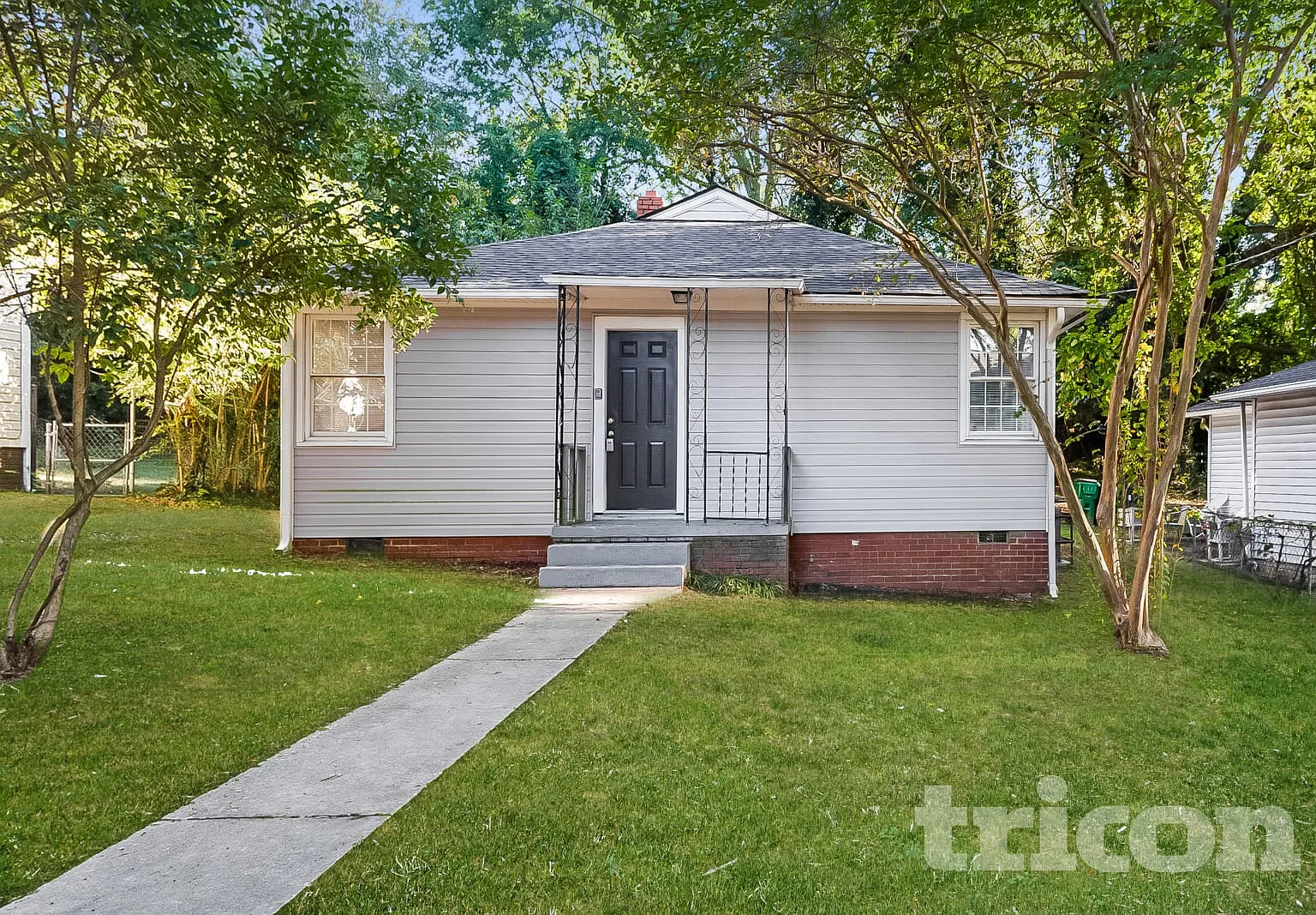 1737 Dunkirk Drive Charlotte NC — Photo 1