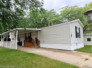 4567 Ashwood Dr W, Saginaw, MI 48603