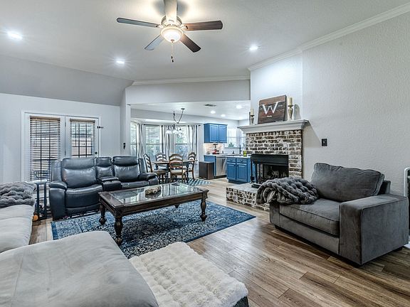 3rd image of 2610 Silver Valley Ln