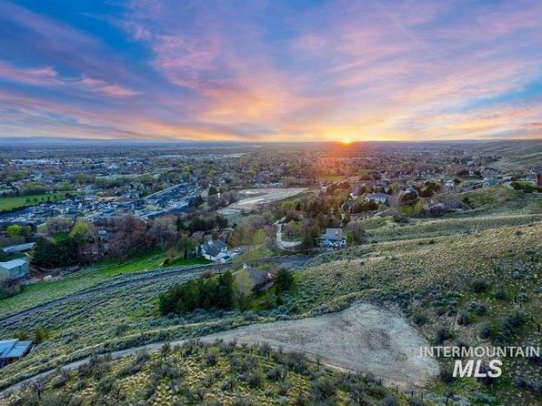5912 W Hill Rd, Boise, ID 83703