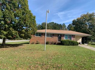 158 Meadow Dr, Macon, GA