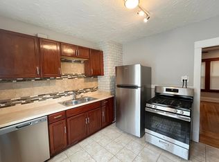 151 Carmel Rd, Buffalo, NY 14214