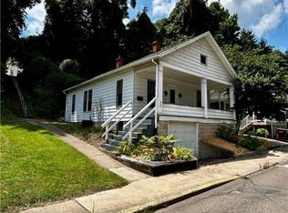 329 N 7th St, Marietta, OH