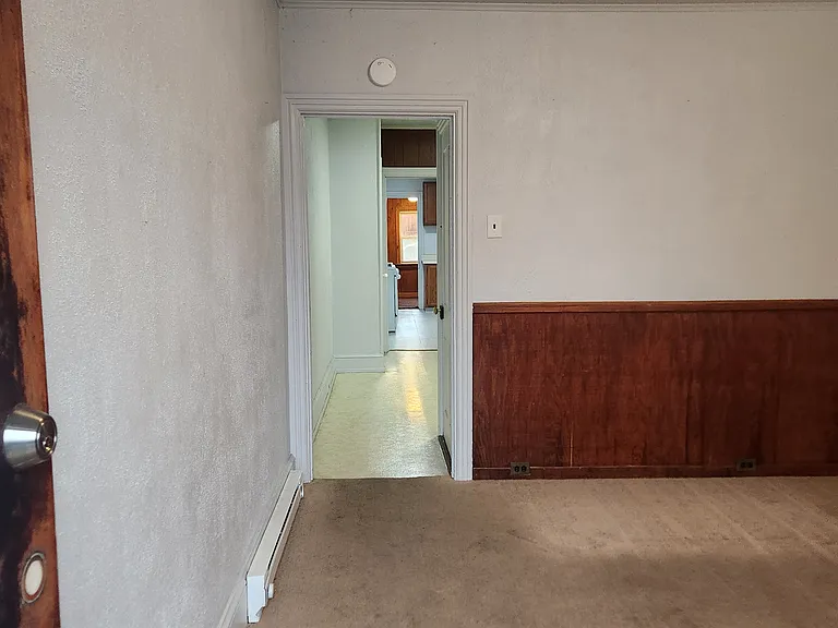 229 Mill St — Photo 3