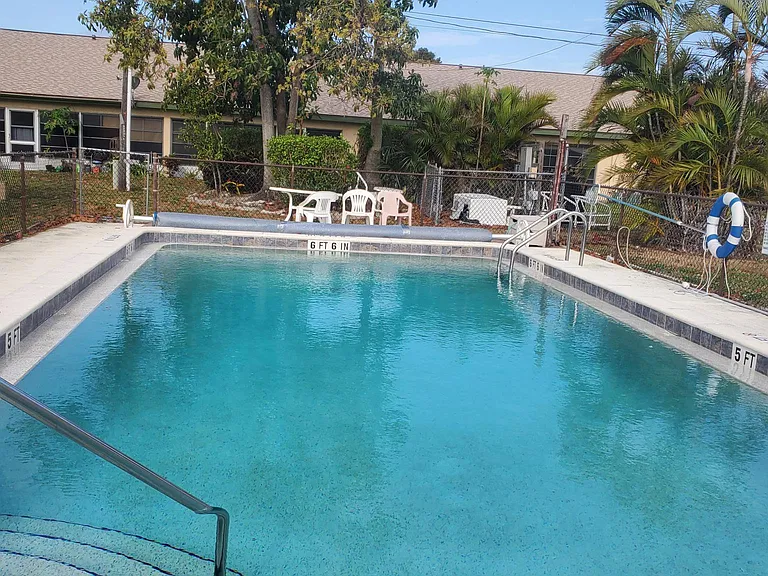 4641 Palm Tree Blvd #2 — Photo 7