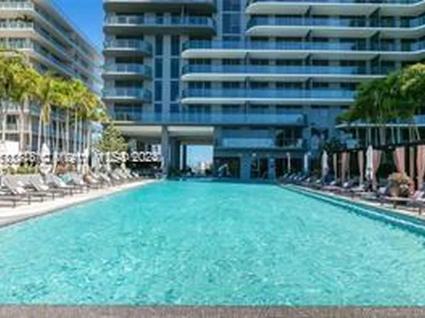 121 NE 34th St #L302, Miami, FL 33137