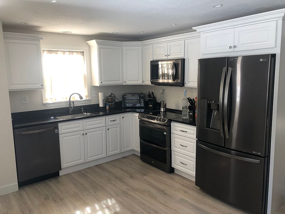 Updated Kitchen Quartz