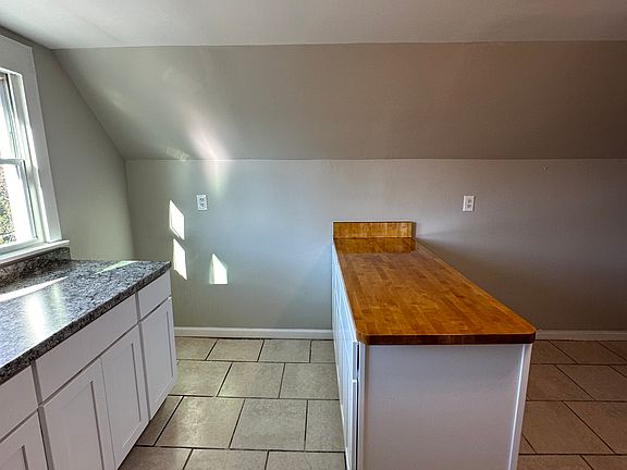 3rd image of 688 Dixwell Ave #C