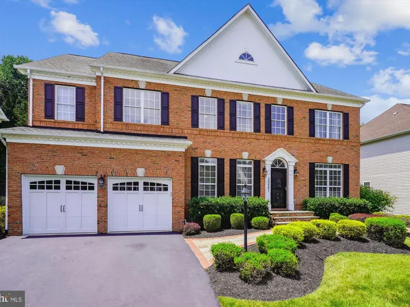 20481 Tappahannock Pl, Sterling, VA 20165