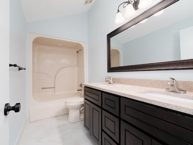 1083 N Livernois Rd — Photo 42